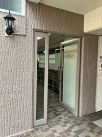 オードリーダンススタジオの入り口です。 - Audrey Dance  Studio Audrey Dance Studio 1stの室内の写真