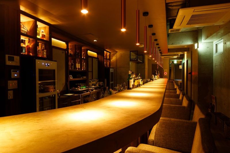 恵比寿から徒歩5分のバー - 恵比寿駅から徒歩5分のミュージックバー