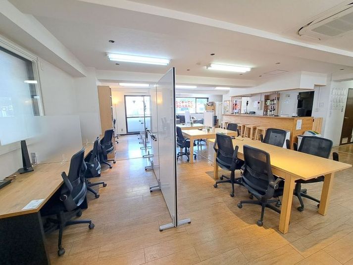 コワーキングスペースドロップイン利用 - GARAGE WASEDA