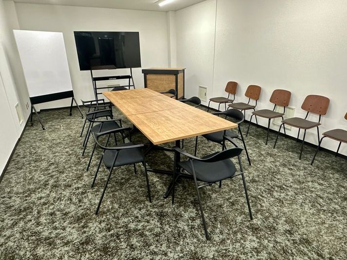 B1F：貸会議室・レンタルスペース・セミナールーム(11人～) - フロンティア倶楽部早稲田会館