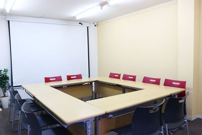 お気軽会議室 京都四条 お気軽会議室京都四条◆◆の室内の写真