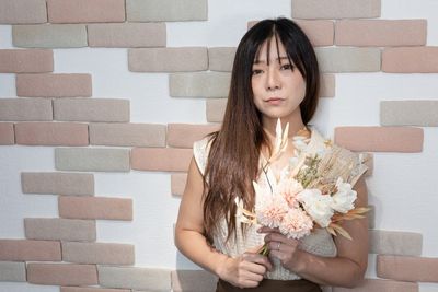 レンガ壁紙はポートレート、ピンショットにおすすめ - セルフフォトスタジオ　ラビリンスの室内の写真