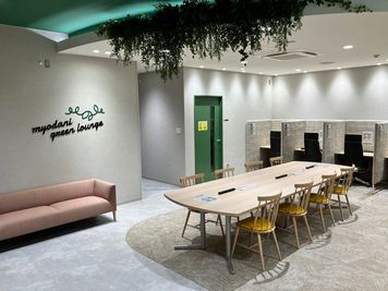 駅チカ！全席通話・会話可能な1名用仕事スペース - 名谷グリーンラウンジ by coinspace