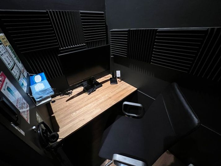 新大阪_1名個室（4F_ブース4） - いいオフィス新大阪