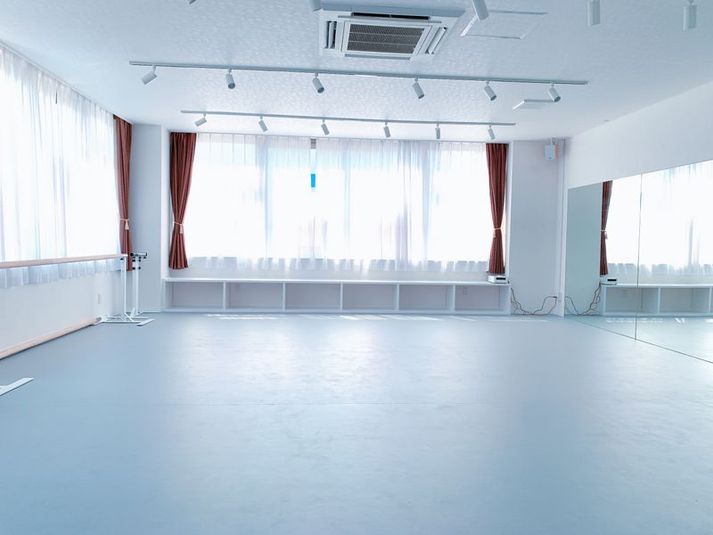 スタジオセンターステージ - スタジオセンターステージ