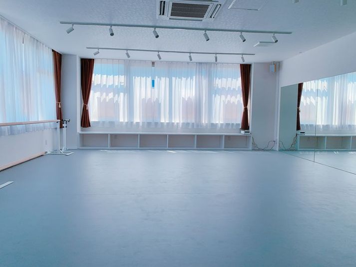 スタジオセンターステージ - スタジオセンターステージ