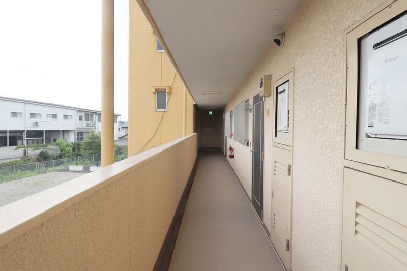 家具完備の落ち着いたレンタルスペースです【即予約可】 - レンタルスペース「イエローマンション」