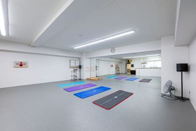 Step 東村山・久米川駅前スタジオの室内の写真