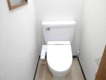 トイレ
ウォシュレット付き✨ - レンタルスタジオ studio top 巣鴨 レンタルスタジオ　Studio Top 巣鴨 スタジオトップの室内の写真