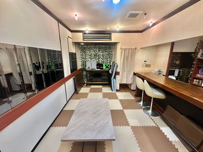 キッチン🍳冷蔵冷凍庫🌨️製氷機🧊流し💧ボドゲ🎲ダーツ - Forest(パーティスペース)