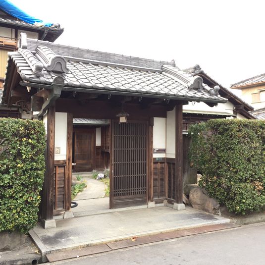 サロン・お一人さまスペース - Luana ベース