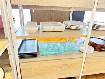 【貸出無料！】おしゃれで種類豊富な食器 - Cook & Parties 四日市 ＼🍸パーティROOM🎁／キッチンスタジオ・会議室付き！の設備の写真