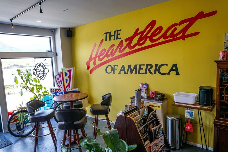 JOHNNY'S AUTO SERVICE - JOHNNY'S AUTO SERVICE