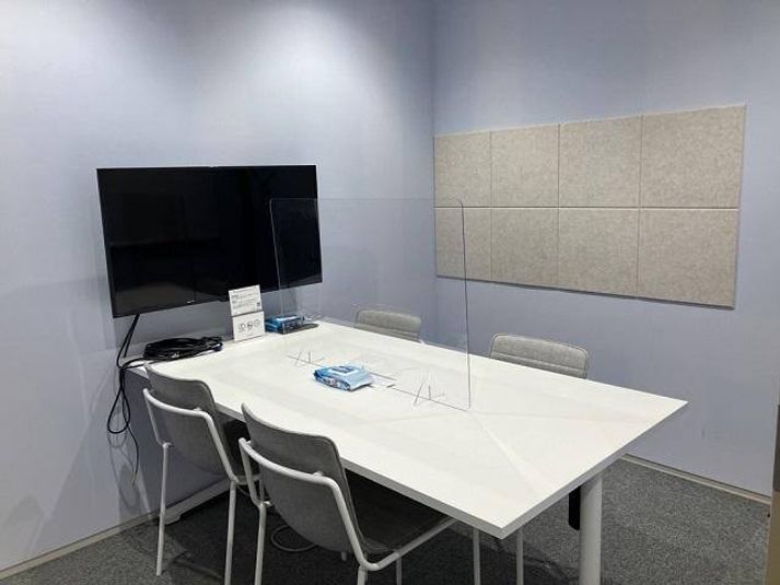 MEETING ROOM（4名用完全個室） - SoloTime 藤沢