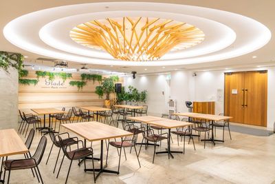 着席レイアウト - グレイドパーク新宿西口（旧：グレイドパーク新宿） パーティー・イベント・撮影用途の室内の写真