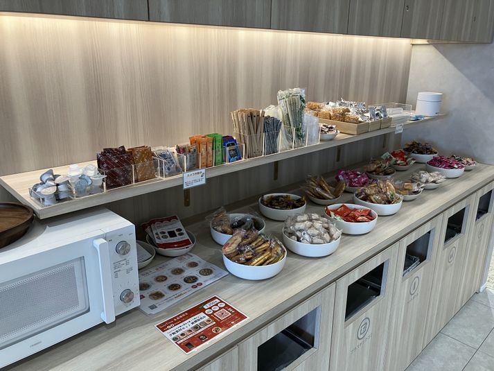 MEETING ROOM 03（6名用完全個室） - SoloTime 渋谷