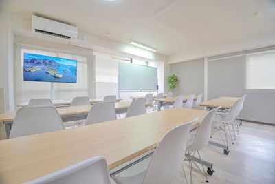 スマイリー会議室　椿町 スマイリー会議室　椿町【名古屋徒歩3分】の室内の写真