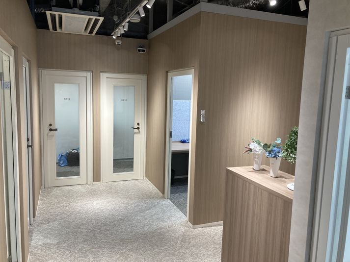 MEETING ROOM（4名用完全個室） - SoloTime 蒲田