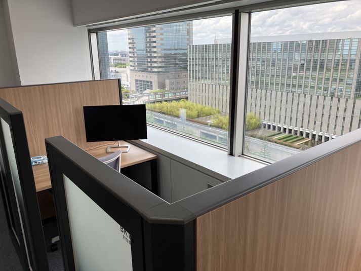 BOOTH BK07（1名用オープン席） - SoloTime 海浜幕張