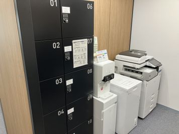 SoloTime 海浜幕張 ROOM KM03（1名用完全個室）の室内の写真