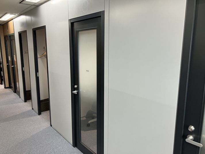 ROOM KM04（1名用完全個室） - SoloTime 海浜幕張