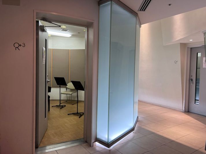 電子ピアノ部屋　Room３ - ミュージックアベニュー新宿リフラ・プラス