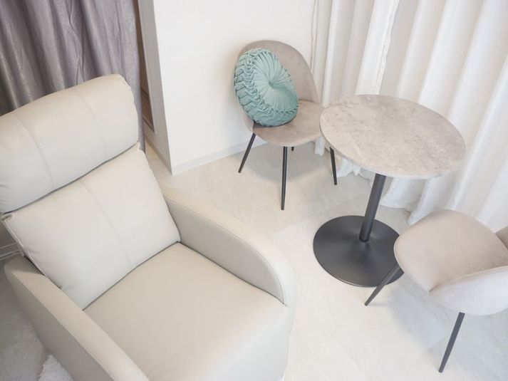 名古屋│金山駅２分✨リモートワーク・少人数打合せに最適 - レンタルサロンRocca【９０５】