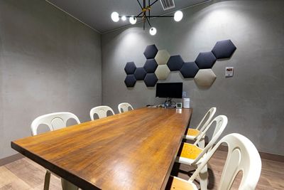 548_LULLTECHBEACH-Work渋谷2 548_LULLTECH BEACH-Work渋谷の室内の写真