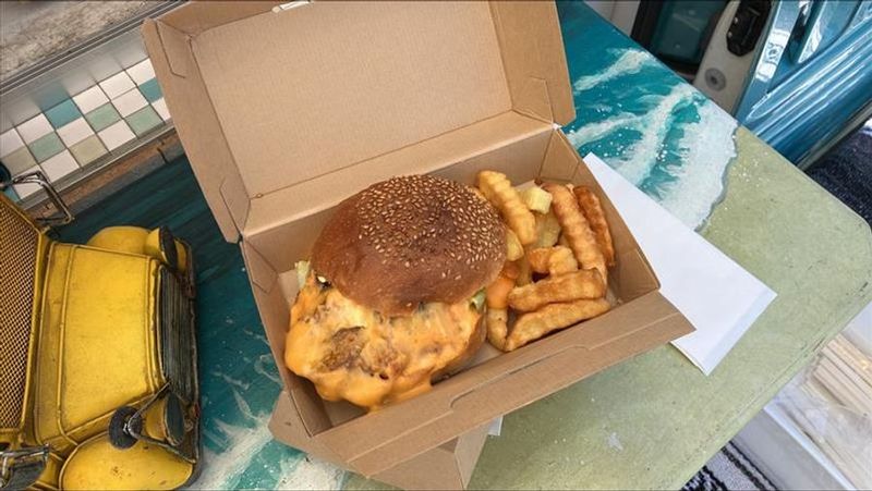 キッチンカー用スペース - U-SPACE　春日部西金野井店