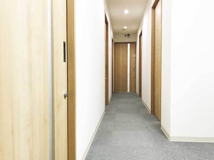 A室 - イエロー［〜11名］ - Colormell（カラメル）池袋西口店