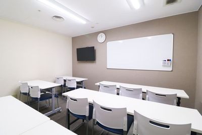ふれあい貸し会議室 大阪駅前第２ビル ふれあい貸し会議室 梅田No123の室内の写真