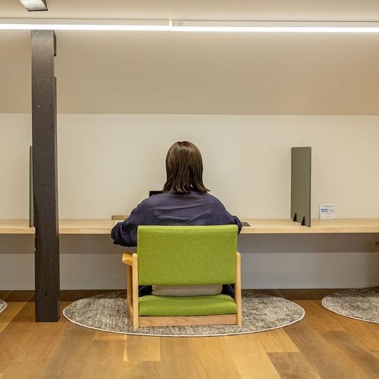 コワーキングスペース #C - レンタルスペース doué / どうえ