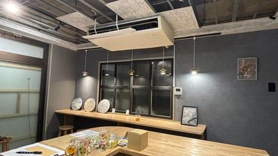 エアコンは写真中央部にございます - アトリエカシュカシュ撮影スタジオ 羽の非日常空間✨アトリエカシュカシュ　仙台の室内の写真