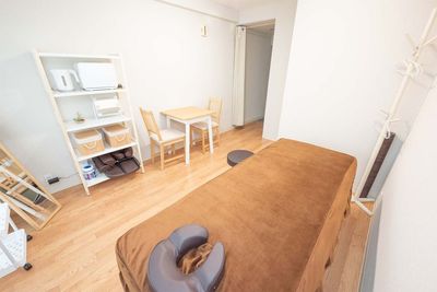 窓側から - レンタルサロンピエリス馬喰町の室内の写真