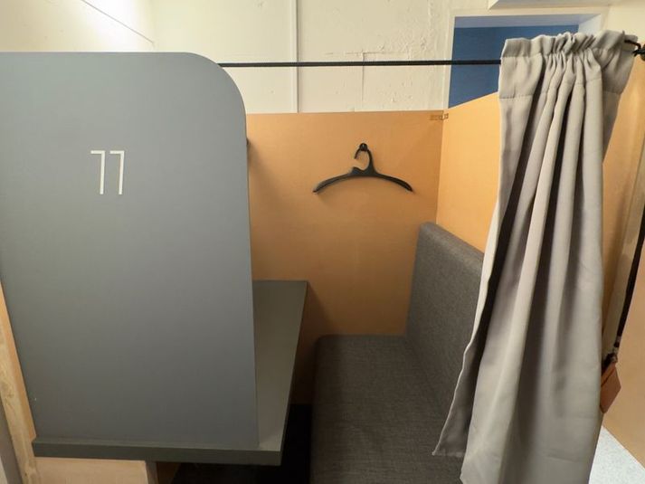 ソファーブース11番　カフェ＆ワーキングスペース    - Wワークスペース　大塚