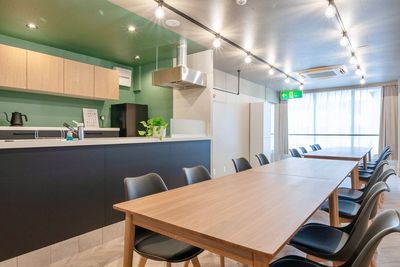 各種教室、ビジネスでもご利用いただけます♪ - 〈SMILE工房☆ヴェルデ錦糸町〉 Verde錦糸町の室内の写真