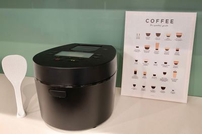 炊飯器もございます。ご利用の方は有料オプション(キッチン利用)をご選択ください。 - 〈SMILE工房☆ヴェルデ錦糸町〉 Verde錦糸町の設備の写真