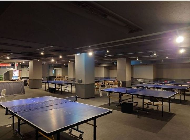 東京Ping Pong - 歌舞伎町の大型アミューズメントバー「東京PingPong」