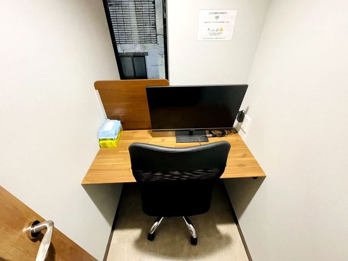 【御徒町駅から徒歩1分!】1名個室(ブース11) - いいオフィス御徒町