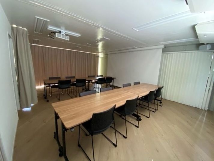 Community - U-SPACE　佐賀店