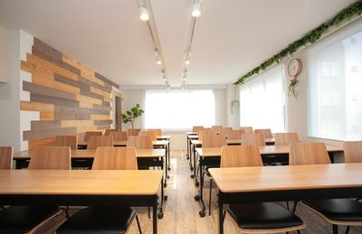 セミナーや勉強会等に最適! - KS8 神田会議室 神田駅から徒歩2分!最大30名/会議室/セミナー/研修/懇親会等の室内の写真