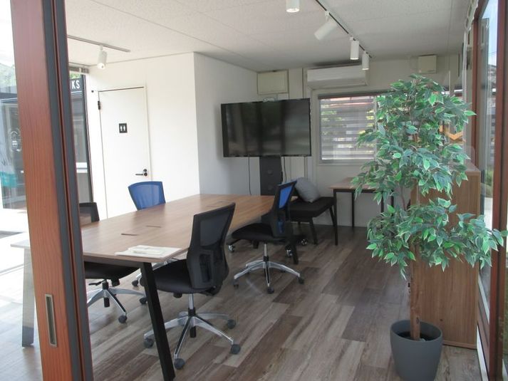 Meeting - U-SPACE　八幡西店