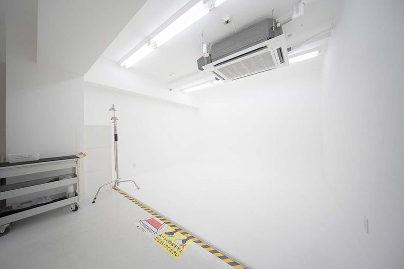 白ホリゾント撮影スタジオ【新宿区】A STUDIO - VINCENT STUDIO （ヴィンセントスタジオ）