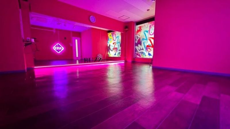 1st - 福岡 天神 レンタルスタジオ　STUDIO BUZZ 