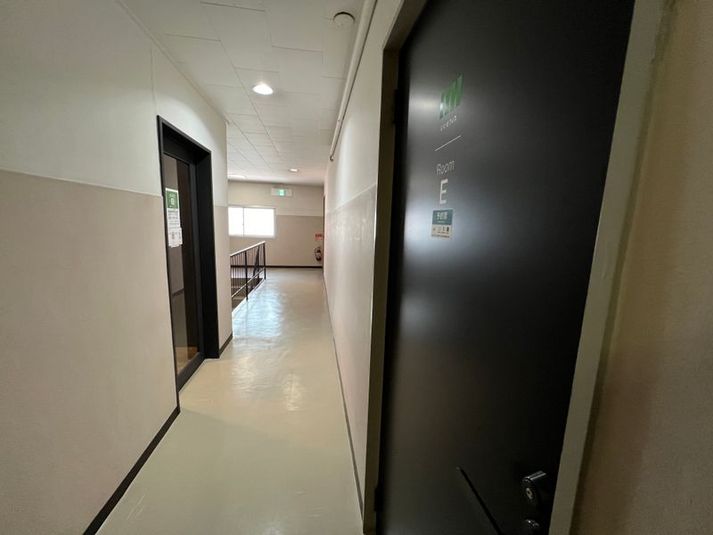 新大阪3F_RoomE（定員16名） - いいオフィス新大阪