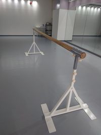 ご要望の多かったバレエバー追加しました。長さは３ｍです。 - レンタルスペース　スタジオEGG琴似店　Aスタジオ レンタルスペース スタジオEGG琴似店　Aスタジオ の室内の写真