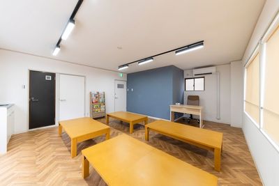 スペース内に手洗い場・お手洗いも完備！ - 親子サロン-LaPark-(ラパーク) 関目店 フリースペースの設備の写真