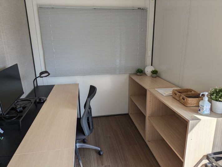 Work1 - U-SPACE 松山店