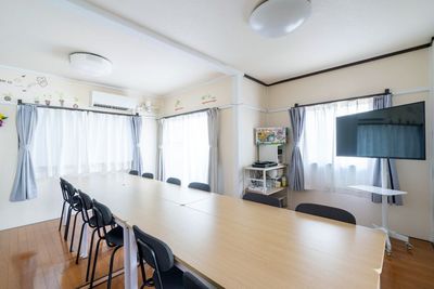 ハイムシンド ミーティング&ワーク スペース HS4の室内の写真