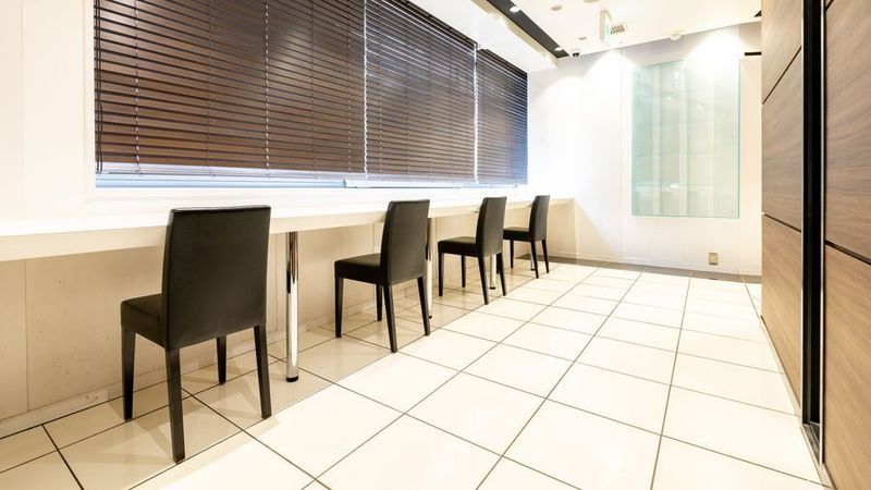 グランドピアノ防音部屋 S1番教室 - ミュージックアベニュー名駅